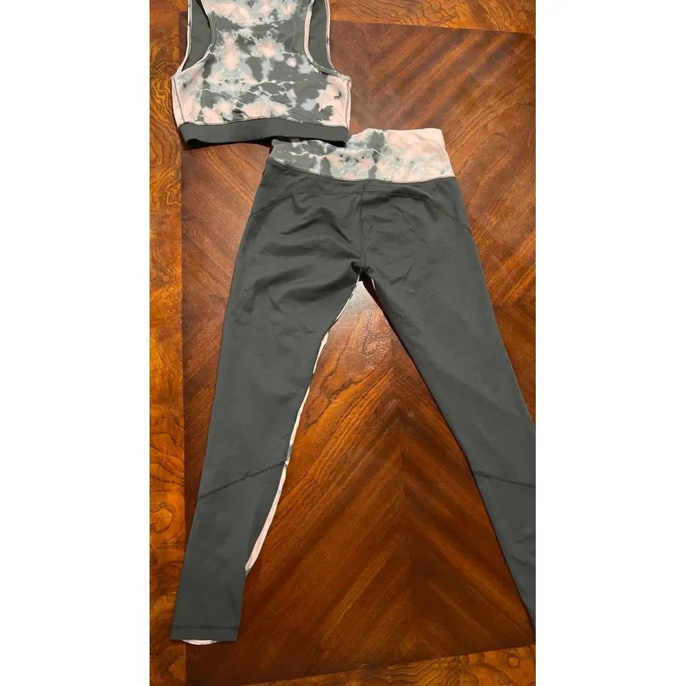 Justice active girl athleisure outfit set leggings 14/16 and sports bra‎ size 32